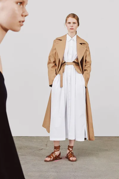 Look 32